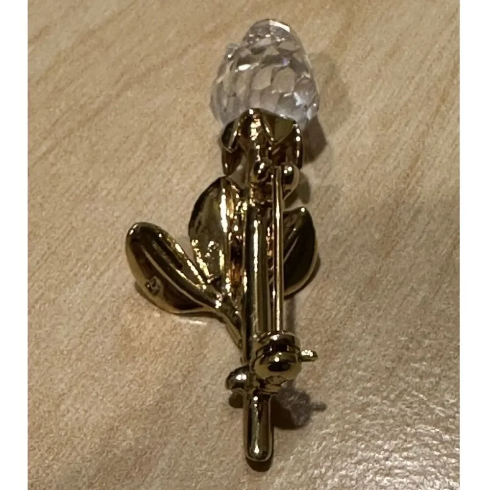 Vintage Gold Tone Crystal Rosebud Brooch Pin Faceted Glass Rose Flower
